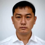 Nốt ruồi ở cánh mũi nam