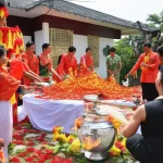 Lễ Đổ Mái Nhà