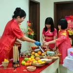 Lau dọn bàn thờ