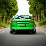 Xe hơi màu xanh lá cho người tuổi Mão