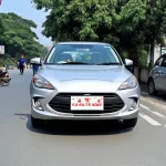 Xe hơi màu bạc cho người tuổi Thân