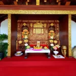 Bàn thờ hướng Nam